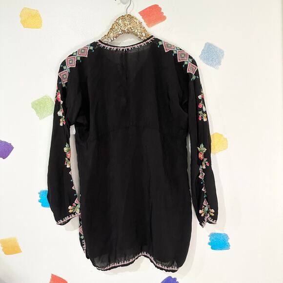 S Johnny Was Black Embroidered Vanessa Tunic Blouse NWT - Picture 3 of 7